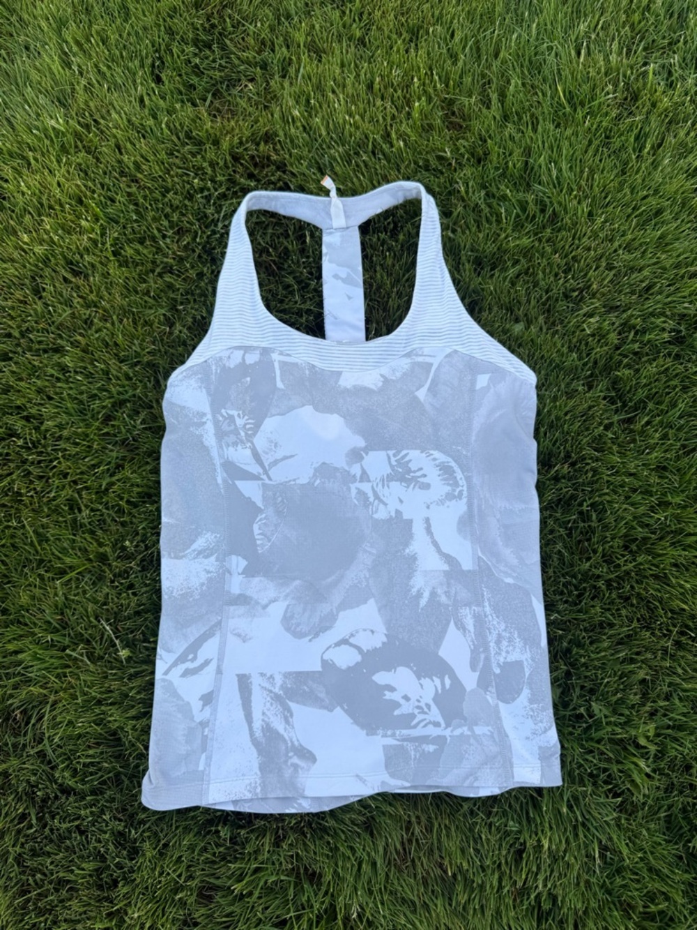 Lucy Gray Floral Print Built In Bra Racerback Athletic Tank Top Medium
